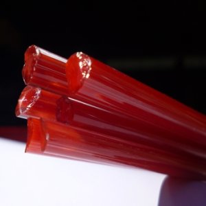 画像: モムカ   Encased Carmen Red（インケースドカルメンレッド）26円/g　